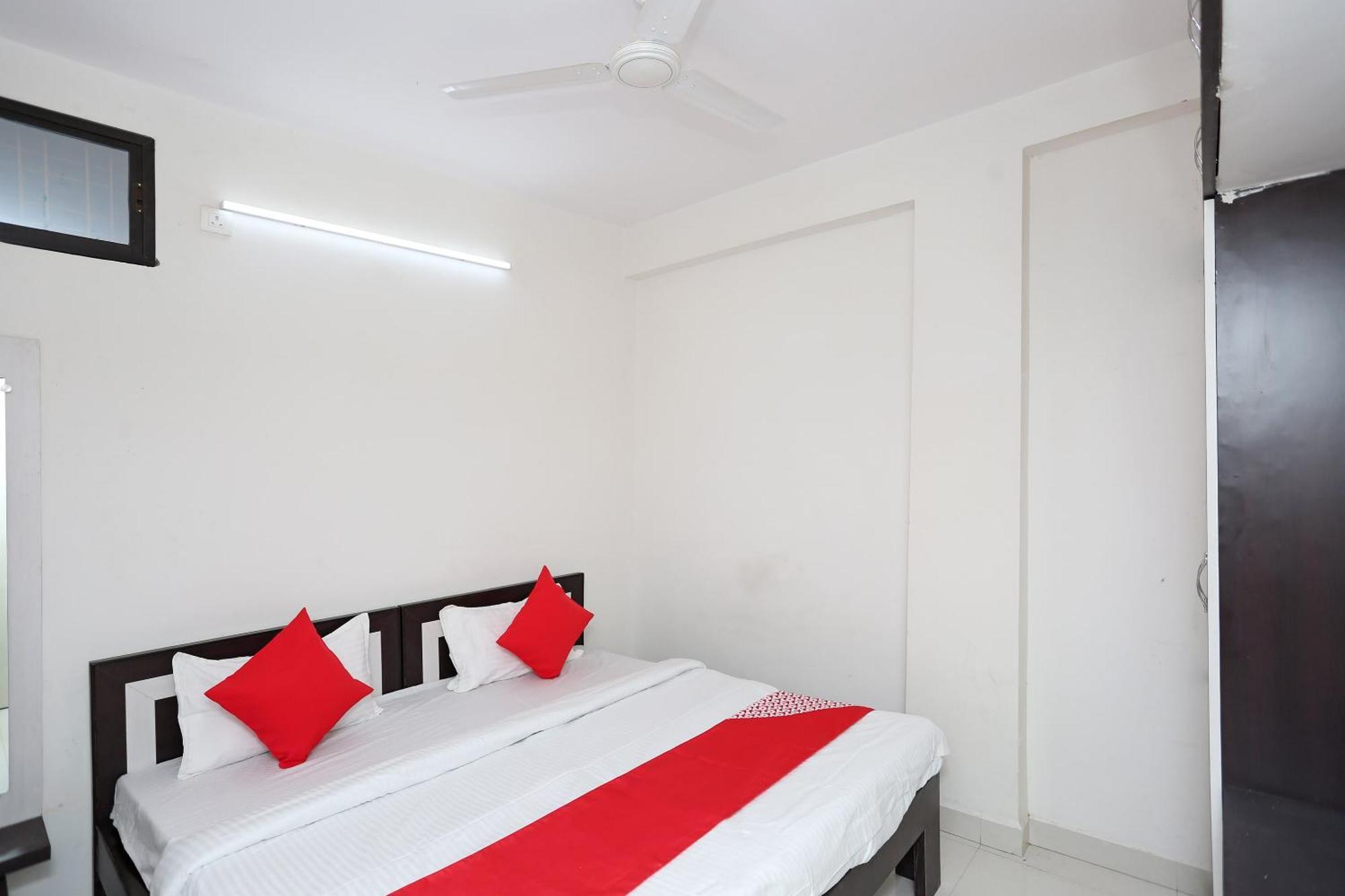 Hotel O 30359 Hotel The Vinayak Bhopal Exterior photo